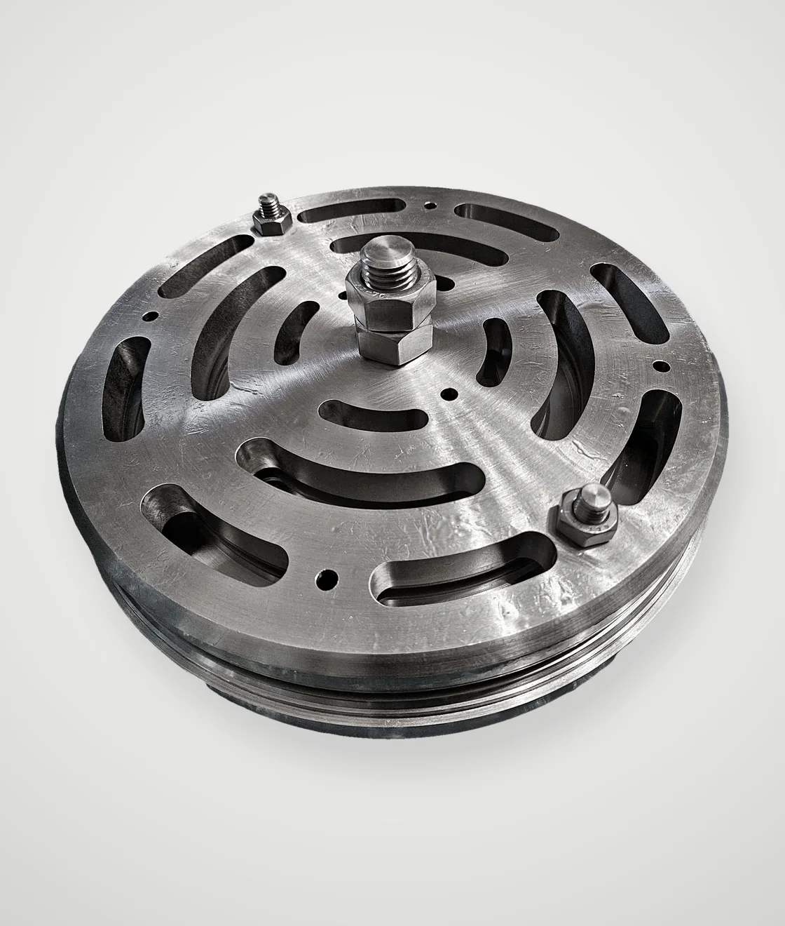 Plate valve for chlorine gas made by Mangione – valve insert with seat, valve plates and guard