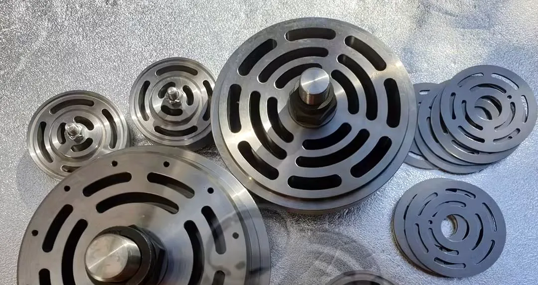 Plattenventile und Ventilplatten für Kolbenkompressoren in verschiedenen Größen